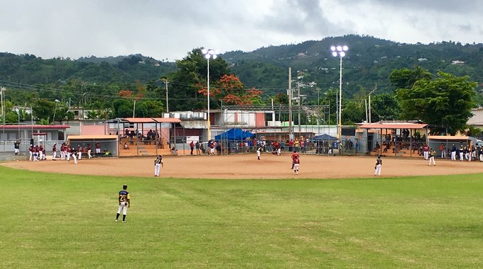 How We Play Baseball in Puerto Rico